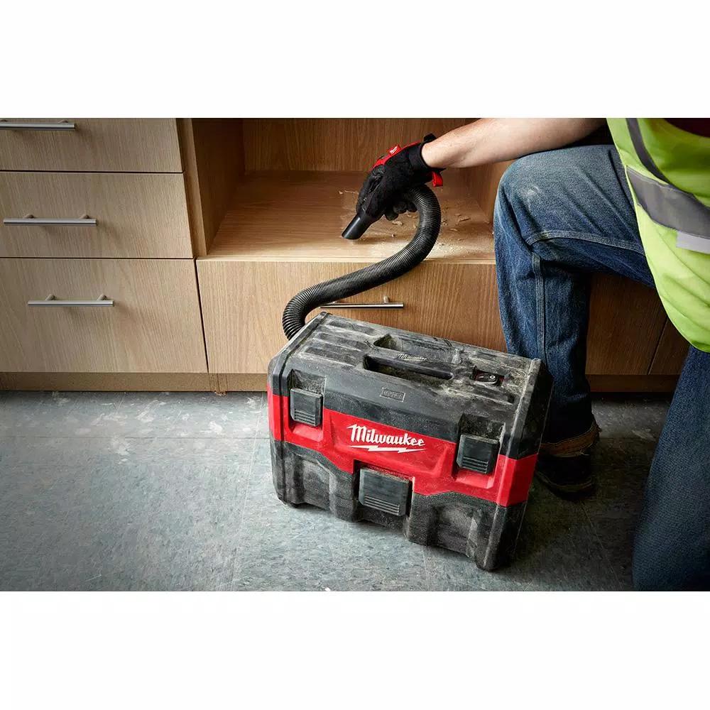Milwaukee M18 18V Lithium-Ion Cordless Wet/Dry Vacuum & M18 Compact Vacuum 2-Tool Combo Kit