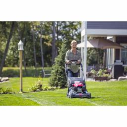 Honda 21 in. HRXVLA Self-Propelled Gas Walk Behind Mower with NeXite Deck and Electric Start thumbnail 9