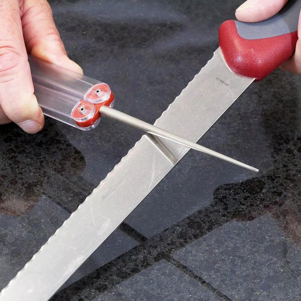 DMT Diafold Serrated Knife Sharpener with Fine Diamond Surface