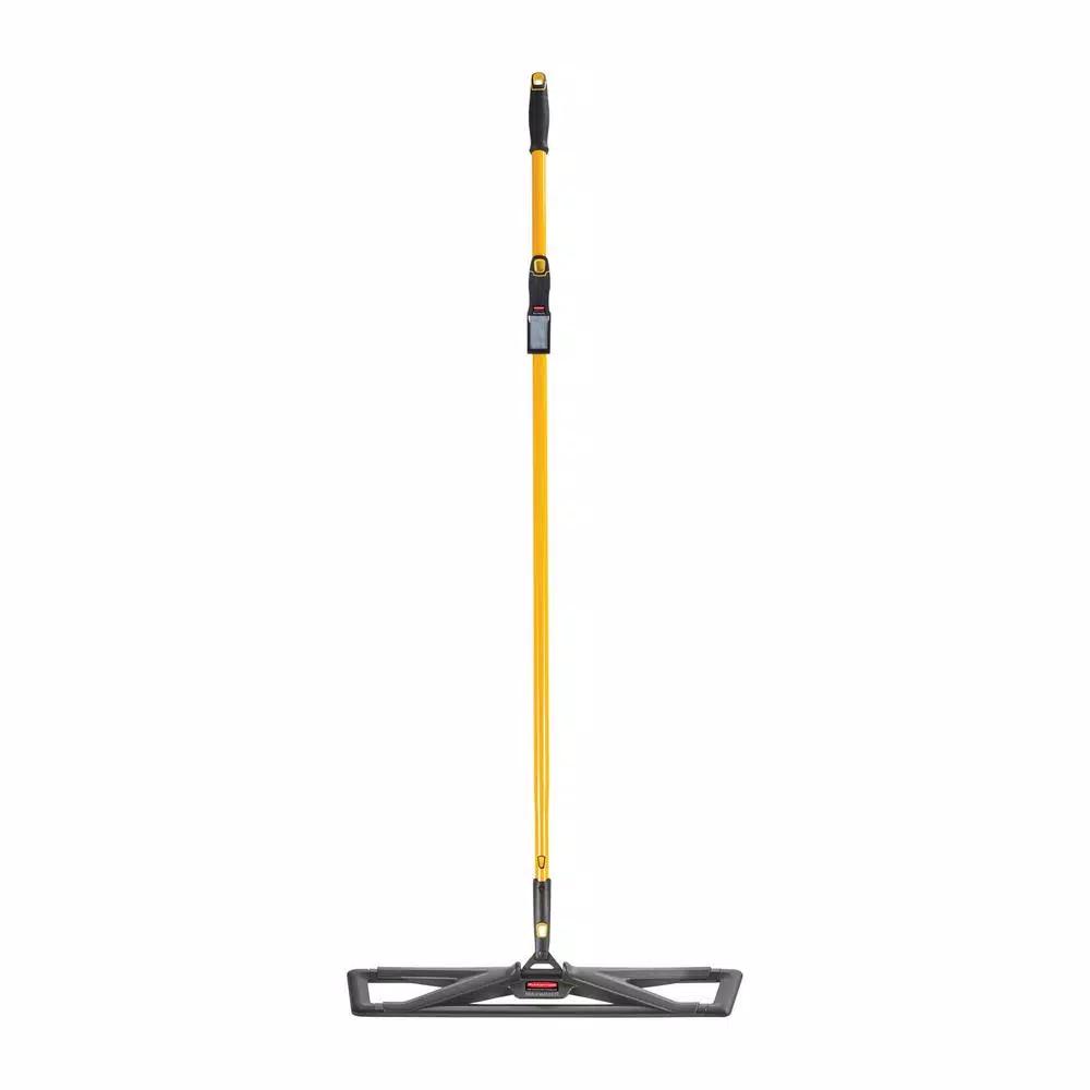 Rubbermaid Commercial Products 36 in. Handle and Scraper Maximizer Dust Mop Frame, Yellow/Black