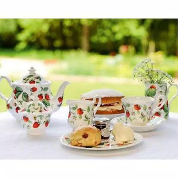 Unbranded Roy Kirkham Alpine Strawberry Bone China Teacup and Saucer Set, 230 ml, Made in England