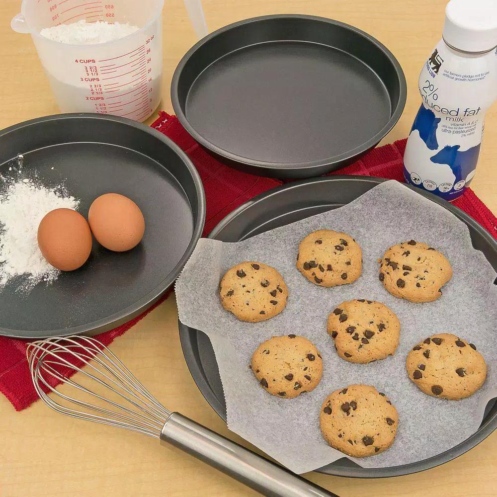 Southern Homewares 3-Piece Non-Stick Round Baking Pan Set, 8 in., 9 in., and 10 in.