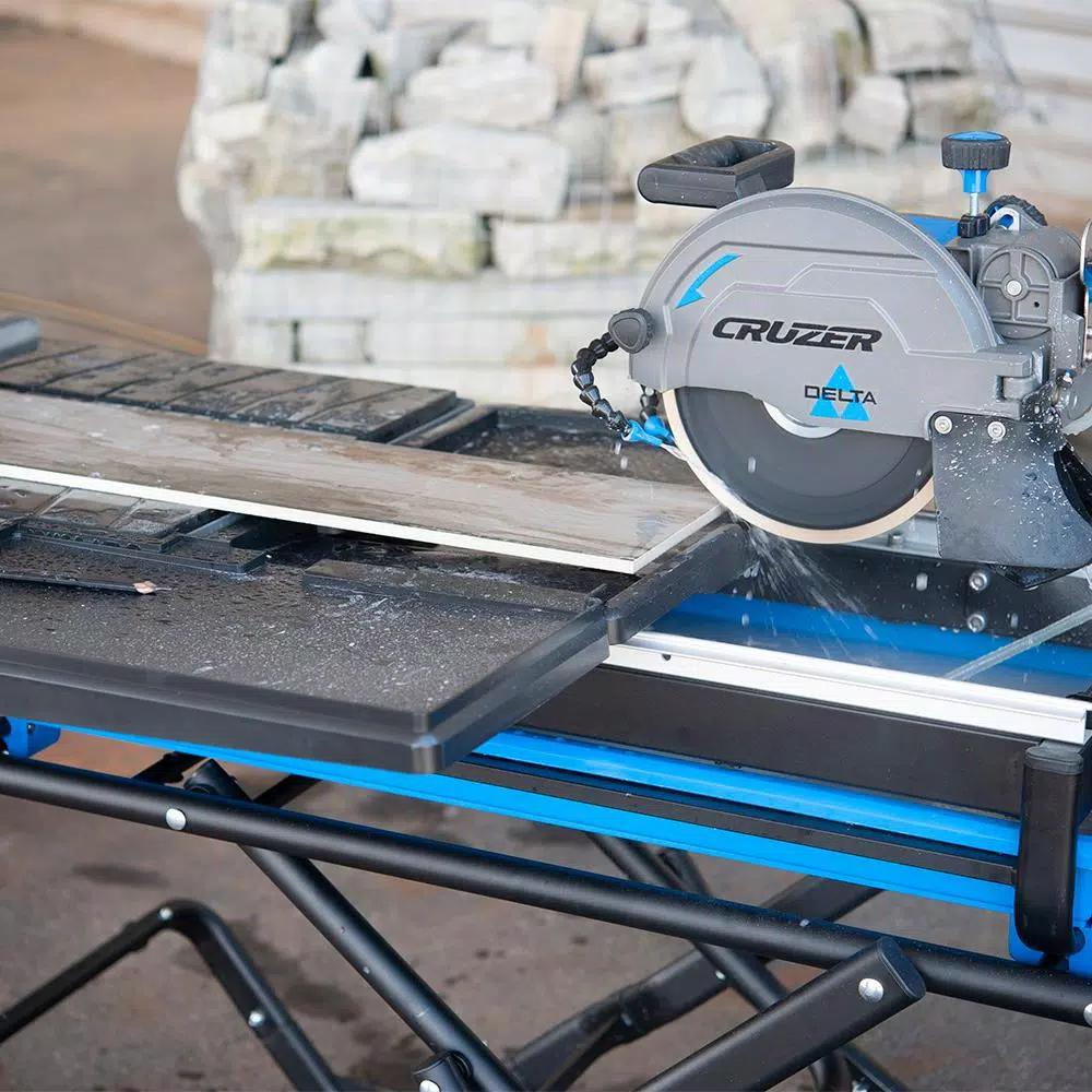 Delta Cruzer 7 in. Wet Tile Saw, 13 Amp, 24 in. Rip Capacity