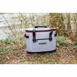 Everbilt 30-Can Soft-Sided Cooler Bag with Waterproof Zipper - 10.46 Qt. thumbnail 9