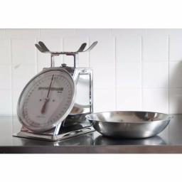 Sportsman Series 44 lb. Stainless Steel Analog Food Scale with Removable Bowl thumbnail 4