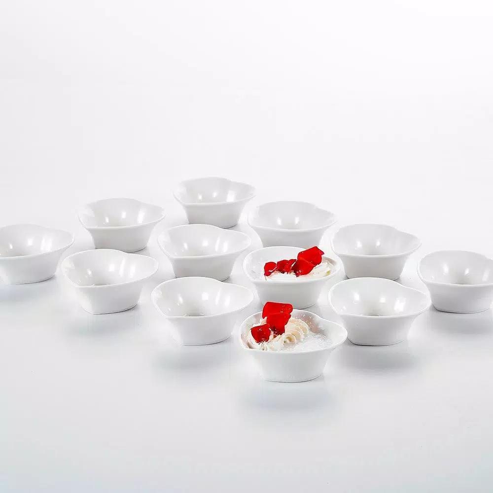 MALACASA 3.5 in. White Ceramic Ramekins Set of 6 - Porcelain Souffle Dishes