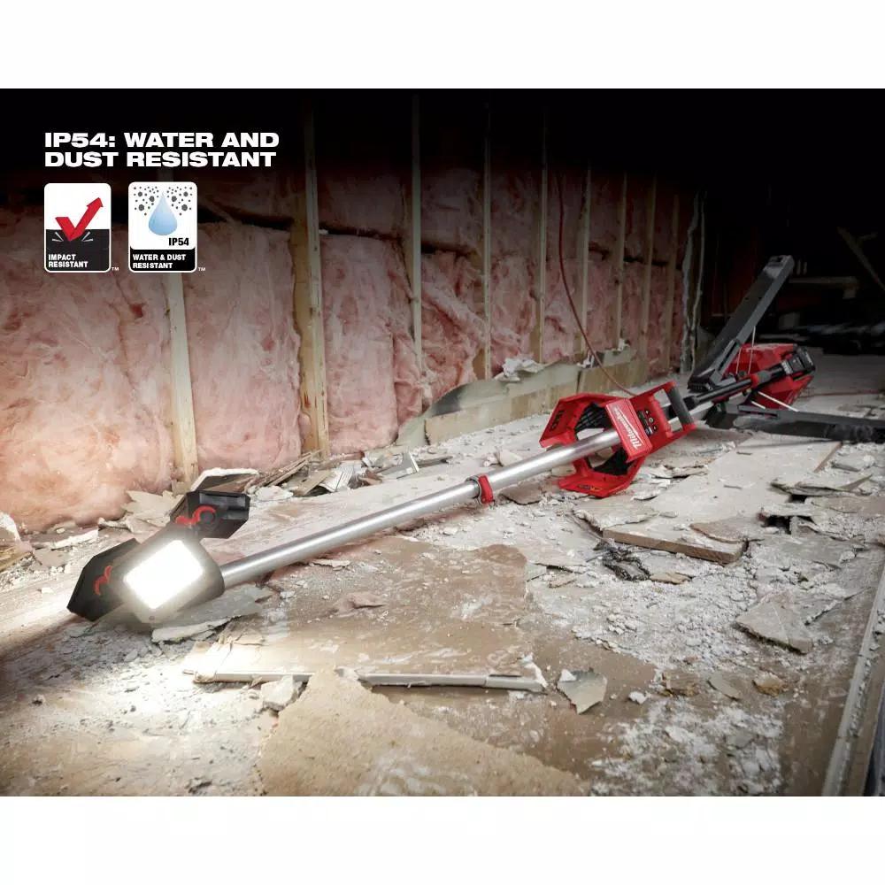 Milwaukee M18 ROCKET LED Tower Light/Charger Kit with 8.0 Ah Battery