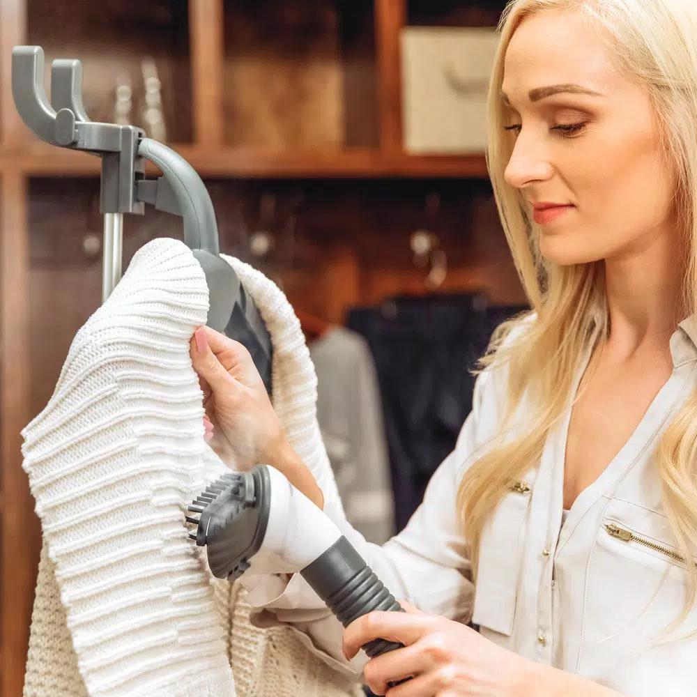 Steamfast SF-520 Full-Size Standing Garment Steamer with 70 oz. Water Tank and Telescopic Pole