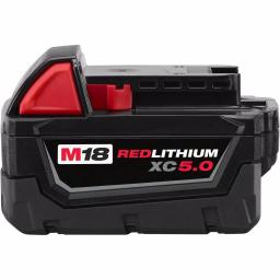 Milwaukee M18 FUEL 7 in. Variable Speed Cordless Polisher Kit with (2) 5.0 Ah Batteries & Pads thumbnail 9
