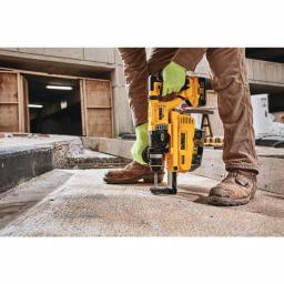 DEWALT 20V MAX XR Brushless 1-1/8 in. SDS Plus D-Handle Rotary Hammer Kit with Dust Extractor & (2) 6.0Ah Batteries thumbnail 9
