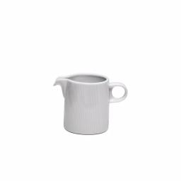 Oneida Sant'Andrea Nexus 10 oz. White Porcelain Creamers, Set of 36 thumbnail 1