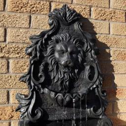 Sunnydaze Decor 30 in. Stoic Courage Lion Head Solar Wall Fountain with Battery Backup thumbnail 7