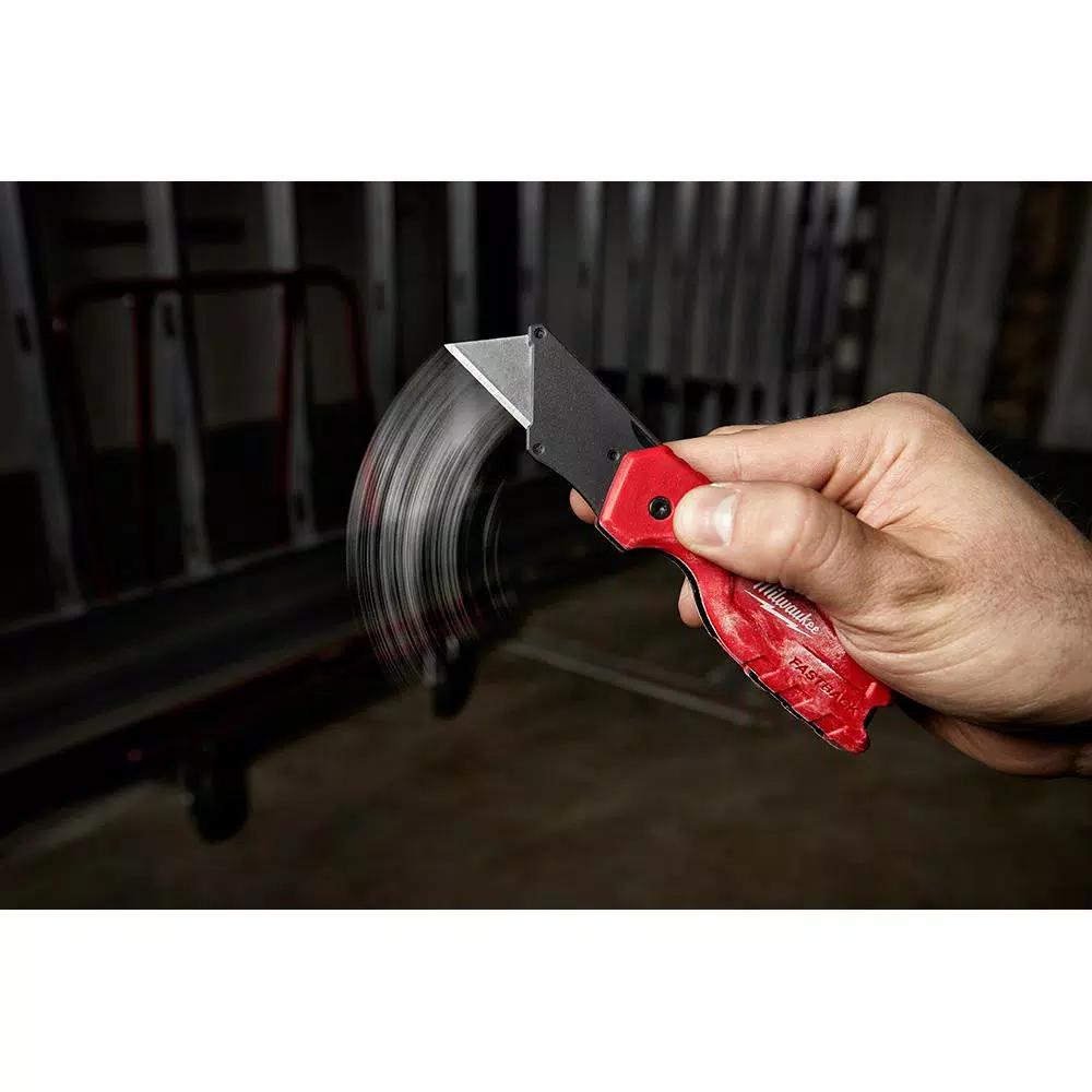 Milwaukee FASTBACK Compact Folding Utility Knife Set with 50-Pack General Purpose Blades