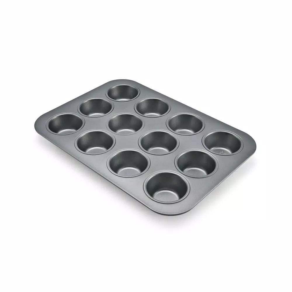 Chicago Metallic Commercial II 12-Cup Non-Stick Muffin Pan, Aluminized Steel