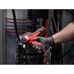 Milwaukee M12 12V Lithium-Ion Cordless 600 MCM Cable Cutter Kit with 3.0Ah Battery and Charger thumbnail 8