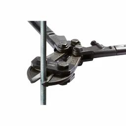 Milwaukee 2-Piece Bolt Cutter Set: 24 in. (7/16 in. Capacity) and 14 in. (5/16 in. Capacity) thumbnail 6