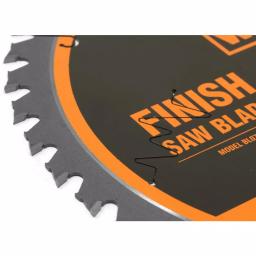 WEN 7.25 in. 40-Tooth Carbide-Tipped Professional Finish Saw Blade for Miter and Circular Saws thumbnail 3