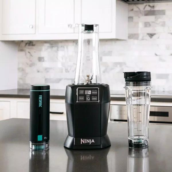 NINJA Nutri Ninja 24 oz. 2-Speed Blender with FreshVac Technology, Dark Grey