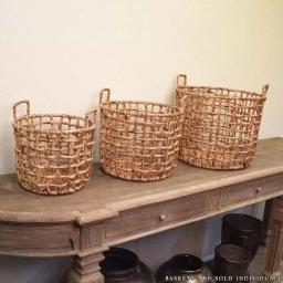Zentique Large Round Handwoven Water Hyacinth Wicker Basket with Handles thumbnail 5