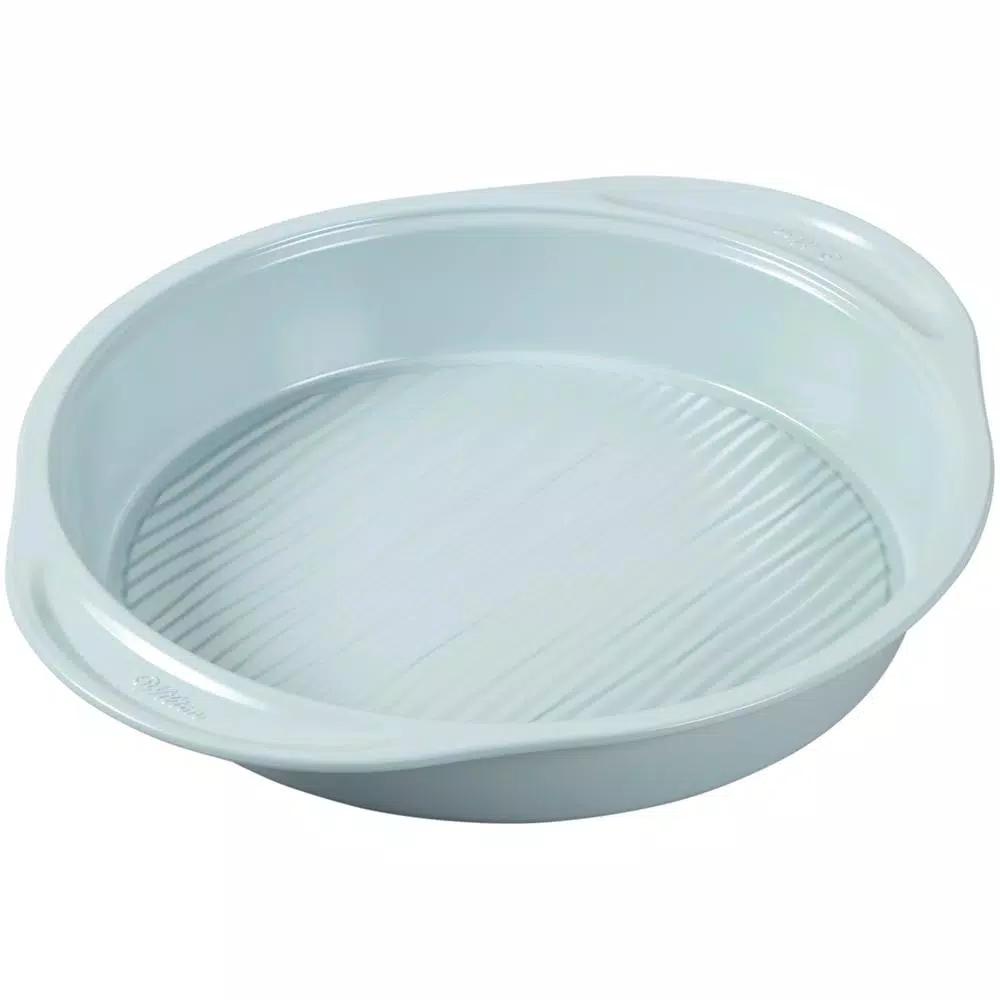 Wilton Texturra Performance 7-Piece Non-Stick Textured Bakeware Set, Blue