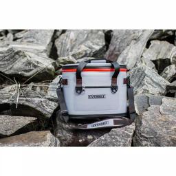 Everbilt 30-Can Soft-Sided Cooler Bag with Waterproof Zipper - 10.46 Qt. thumbnail 6