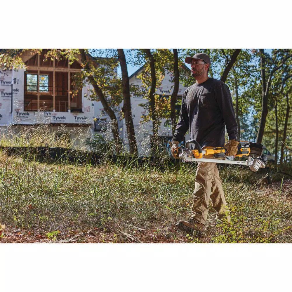 DEWALT 20V MAX Cordless Brushless String Trimmer Kit with 5 Ah Battery, Charger, and 225 ft. Replacement Line
