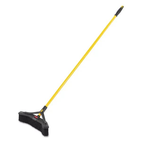 Rubbermaid Commercial Products Maximizer 18 in. Polypropylene Push-to-Center Push Broom with Steel Handle, Yellow/Black
