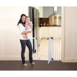 Dreambaby Liberty Extra Wide Auto-Close Security Gate, 30 in. H, White thumbnail 4