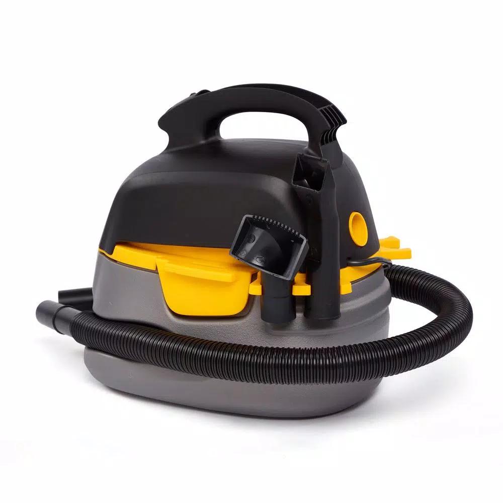 Stinger 2.5 Gal. 1.75 Peak HP Compact Wet/Dry Shop Vacuum with Hose and 6 Filter Bags