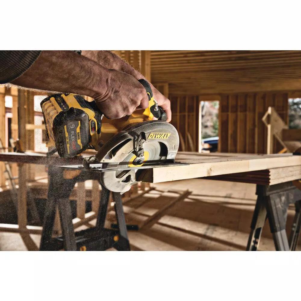 DEWALT FLEXVOLT 60V MAX 7-1/4 in. Brushless Circular Saw & 4-1/2 in. Grinder Combo Kit with (2) 9.0 Ah Batteries