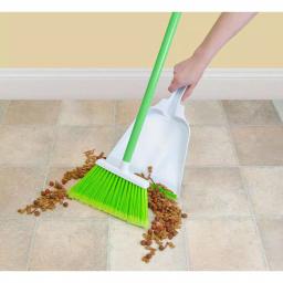 Lysol Quickie Upright Poly Broom and Dustpan Set with Antimicrobial Protection thumbnail 2