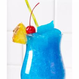 Nostalgia Retro Red 32 oz. Single Speed Slush Drink Blender with Ice Crushing thumbnail 3