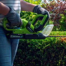 Earthwise 20V Cordless 20 in. Lithium-Ion Hedge Trimmer with 2 Ah Battery and Charger thumbnail 6