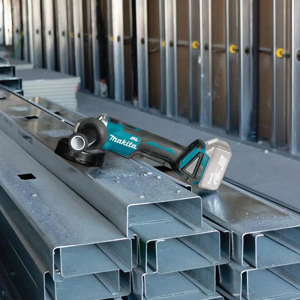 Makita 18V LXT Brushless 4-1/2"/5" Paddle Switch Angle Grinder Kit with 5.0Ah Battery