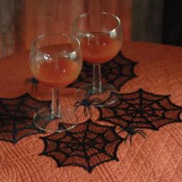 Heritage Lace Spider Web Black Doilies, 6 in. (Set of 6) thumbnail 3