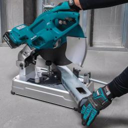Makita 18V X2 LXT Brushless 14 in. Cordless Cut-Off Saw Kit with 5.0 Ah Batteries and Charger thumbnail 3