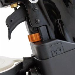 Freeman PCN50 Pneumatic 15-Degree 2 in. Coil Siding Nailer thumbnail 3