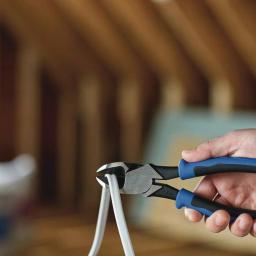 Klein Tools 9 in. Journeyman Heavy Duty Diagonal Cutting Pliers thumbnail 6