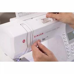 SINGER Quantum Stylist 600-Stitch Sewing Machine with LCD Screen and Extension Table thumbnail 4