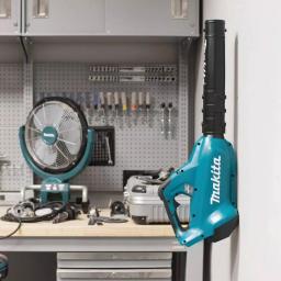 Makita 36V (18V x2) LXT Brushless Cordless Handheld Leaf Blower with Flat End Nozzle thumbnail 10