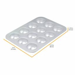 Chicago Metallic Commercial II 12-Cup Muffin and Cupcake Pan thumbnail 3