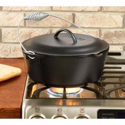 Lodge 7 Qt. Cast Iron Dutch Oven with Lid and Spiral Bail Handle thumbnail 2