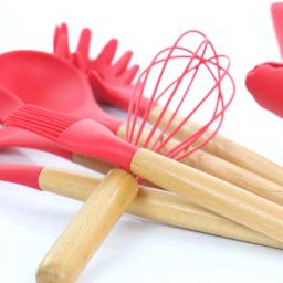 MegaChef 12-Piece Red Silicone and Wood Kitchen Utensil Set thumbnail 3