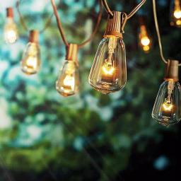 ALEKO's 25 ft. Traditional Patio String Cafe Lights, 25 Warm White Incandescent Bulbs, Indoor/Outdoor Weatherproof thumbnail 6