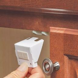 Safety 1st Spring Loaded Cabinet and Drawer Latches, Child Safety Locks (10-Pack) thumbnail 6