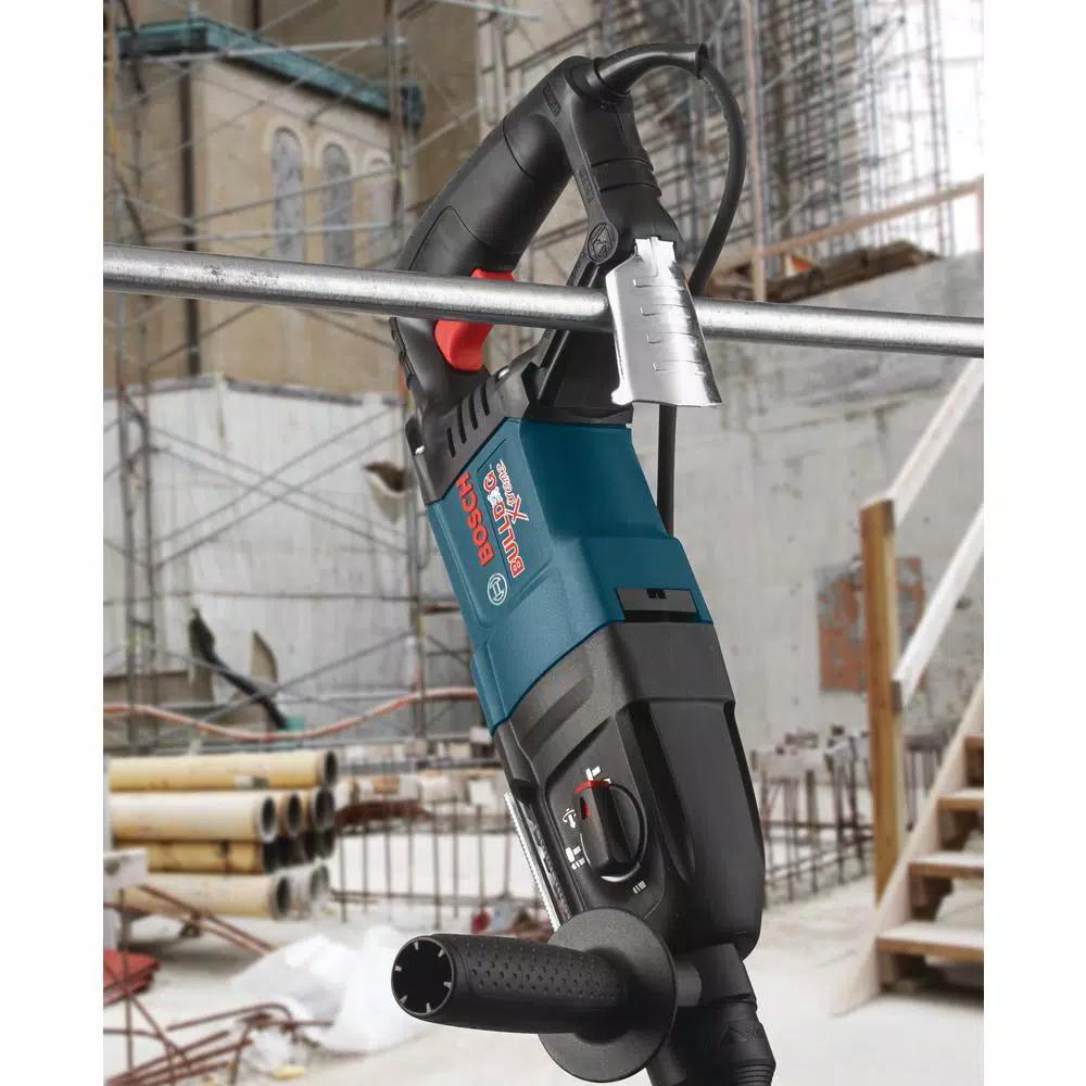 Bosch Bulldog Xtreme 8A Corded 1 in. SDS-Plus Rotary Hammer Kit with 7-Piece Carbide-Tipped Bit Set and Case