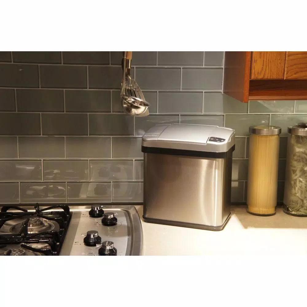 iTouchless 2.5 Gal. Stainless Steel Touchless Automatic Sensor Trash Can with Odor Filter and Fragrance