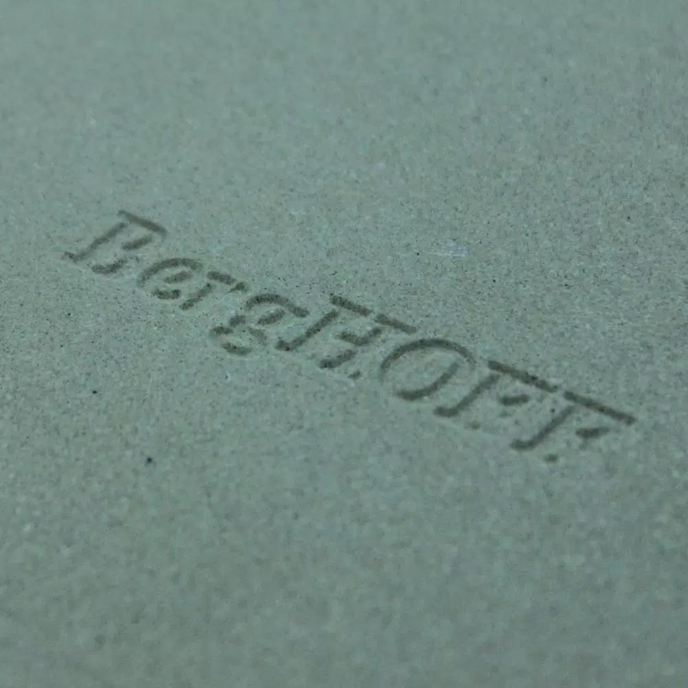 BergHOFF Studio 9 in. Pizza Stone, High-Quality Stoneware