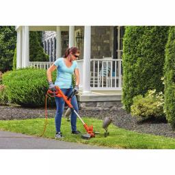 BLACK+DECKER 14 in. 6.5 Amp Corded Electric String Trimmer and Edger with Automatic Feed Spool thumbnail 3