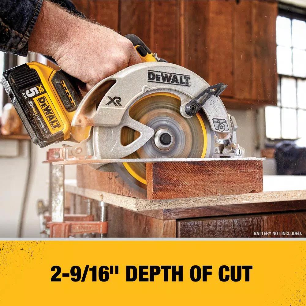 DEWALT 20V MAX XR Brushless 5 in. Random Orbital Sander Kit with 4.0 Ah Battery